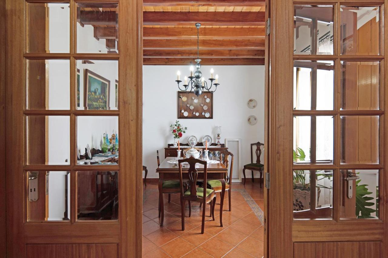 Casa Rosas * Angra do Heroismo